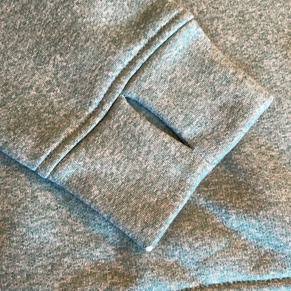 GUC Burton Sweatshirt - Picture 7 of 11